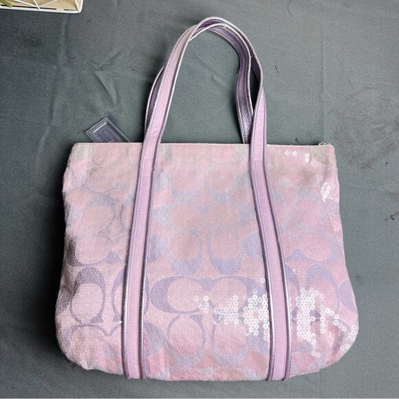 Coach Poppy Signature Sequins Limited Edition Pink Purple Glam Tote bag 14536 - Picture 3 of 10